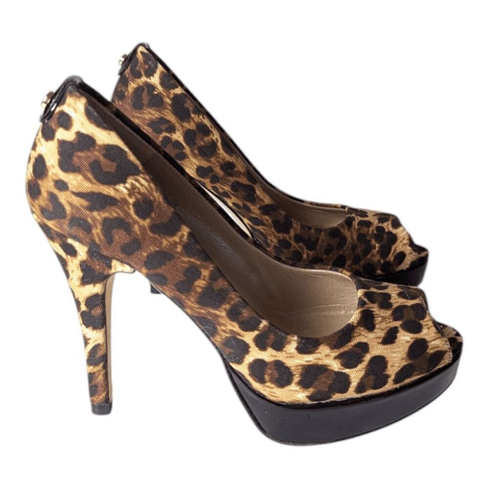 Stuart Weitzman Leopard Print Platform Pumps Size… - image 3